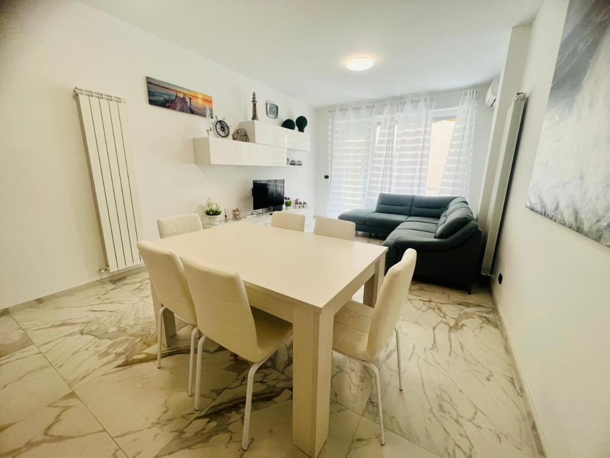 Suite Trilocale - Citta Della Musica -Casino Sanremo Bagian luar foto
